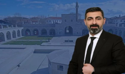 İş insanı Kenan Sağdıç, AK Parti’den Yeşilyurt Belediye Başkanlığına aday adayı olduğunu açıkladı 