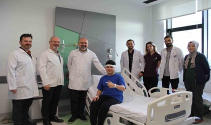 İzmir Şehir Hastanesinde ilk biyonik kulak ameliyatı yapıldı