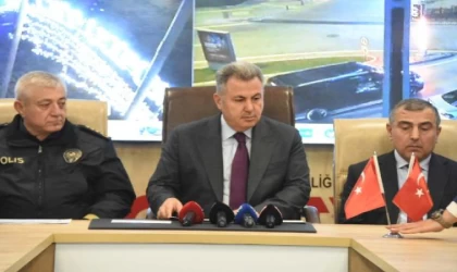 İzmir Valisi Süleyman Elban’dan yılbaşı tedbirleri açıklaması 