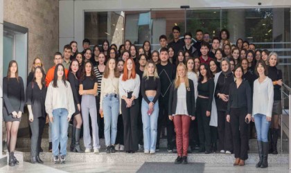 Kadına yönelik şiddete farkındalık için öğrencilerden manifesto