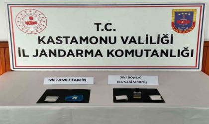 Kağıt peçeye emdirilmiş kannabinoid ele geçirildi: 1 tutuklama