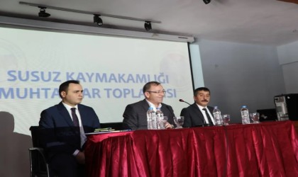 Kars Valisi Polat, Susuzda muhtarlarla buluştu