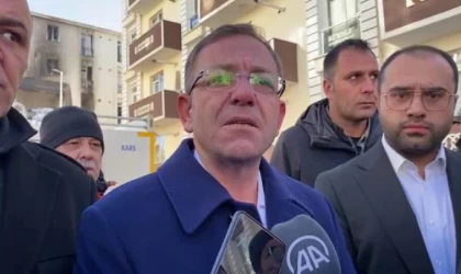 Kars’ta 5 katlı binada patlama: 6 yaralı (2)