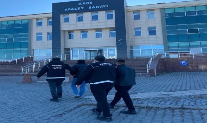 Karsta uyuşturucuyu vites kutusuna sakladılar