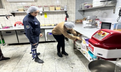 Kemerde zabıta ekiplerinden yılbaşı öncesi denetim