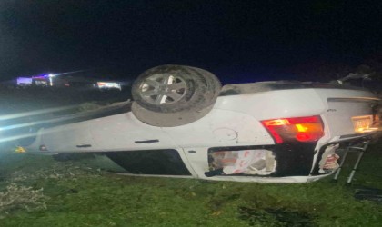 Lapsekide takla atan araçtaki 1 kişi öldü, 3 kişi ağır yaralandı