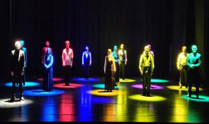 Mehmet Akif Ersoy Mersinde tiyatro ile anılacak