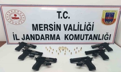 Mersinde silah kaçakçılığı yapan şüpheli yakalandı