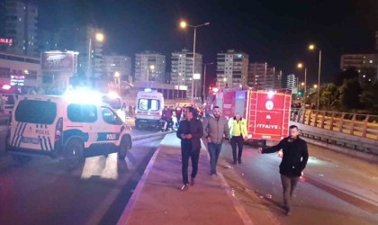 Mersinde zincirleme kaza: 2 ölü, 6 yaralı