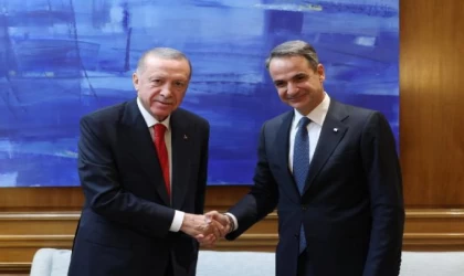 Miçotakis’ten vize serbestisi açıklaması