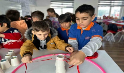 Öğrencilere matematiği sevdiren okul: Eğlenceli oyunlarla matematik öğreniyorlar