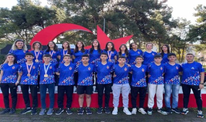 Oryantiring sporcular şehitler anısına yarıştı