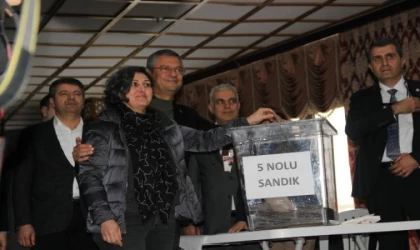 Özgür Özel’den ’Süper Kupa’ açıklaması: Adı ’Atatürk Stadı’ olmayan bir yerde oynanamaz
