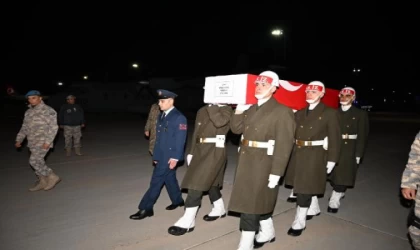Pençe-Kilit şehitleri, Hakkari’deki törenin ardından memleketlerine uğurlandı (3)