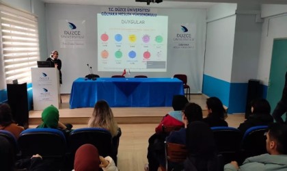 Pisikolog Uran “Yasak ve kurallarla gençleri koruyamayız”