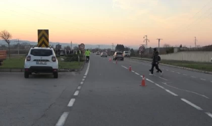 Samsun’da hafif ticari araçla çarpışan motosikletli öldü
