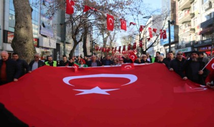Şehitlerin ismi hep bir ağızdan okundu, terör lanetlendi