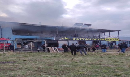 Tatvanda korkutan iş yeri yangını