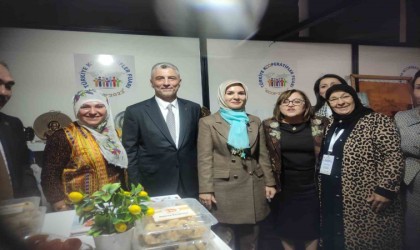 ‘Toprak Ana sosyal sorumluluk alanında yılın kooperatifi ödülünü aldı