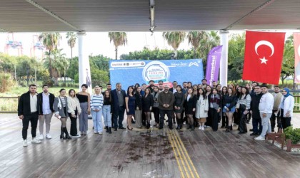 Üniversiteliler mentorluk programıyla iş dünyasına hazırlanıyor