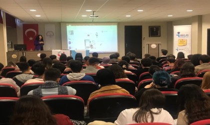 Üniversitelilere özgeçmiş ve mülakat teknikleri eğitimi