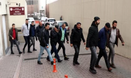 Uzman çavuşun hayatını kaybettiği pazarcı kavgasında 3 şüpheli adliyede