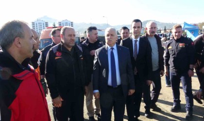 Vali Aziz Yıldırım: “(Okul ve yurttaki ihmal iddialarına ilişkin) İdari ve adli soruşturmalar var”