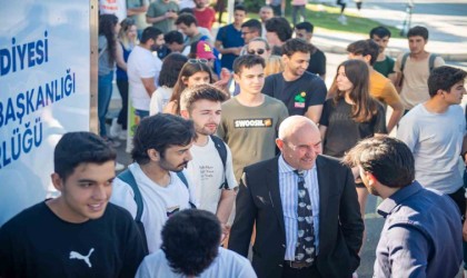 Yeni yıla girerken İzmirdeki üniversite öğrencilerine müjde