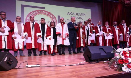YÖK Başkanı Özvar: “Bütün imkanlarımızla üniversitenin yanında olacağız”