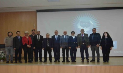ZBEÜde ‘Türk Dünyasında Dijital Vatandaşlık Konferansı Gerçekleştirildi