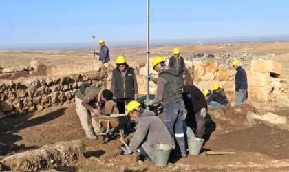 Zerzevan’da 1800 yıllık ameliyat malzemeleri bulundu