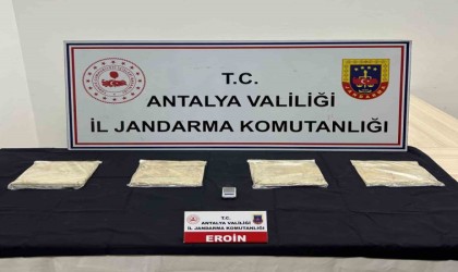 2 kilogram eroin piyasaya sürülemeden ele geçirildi