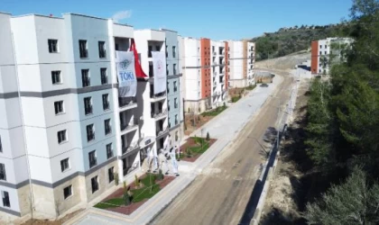 Adana’da 1589 deprem konutu şubat sonunda hak sahiplerine teslim edilecek