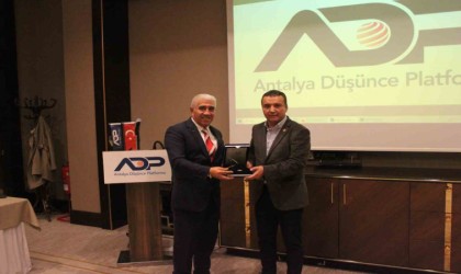 AGC Başkanı İdris Taş: Basını güçlü ülkeler, aynı zamanda sosyal refahı, gelişmişliği de yüksek ülkelerdir