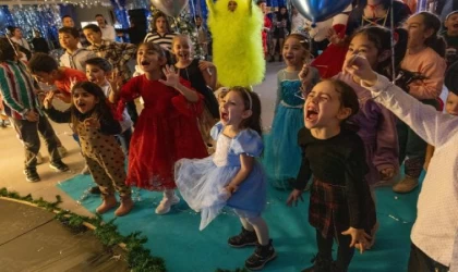 Akkuyu NGS sahasında çocuklar yeni yılı karşıladı