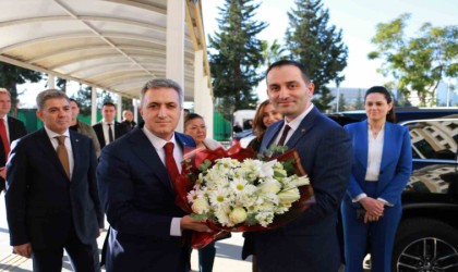 Antalya Cumhuriyet Başsavcısı Yakup Ali Kahveci görevine başladı