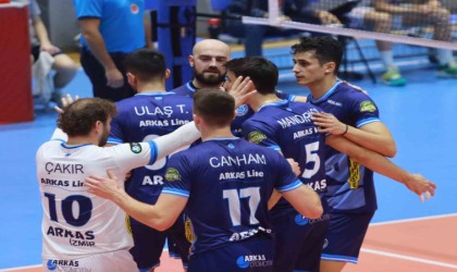 Arkas Sporun konuğu Ziraat Bankkart