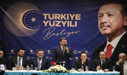 Bakan Tunç: İzmir AK belediyecilik için hazır, İzmirlilerle beraber başaracağımıza yürekten inanıyorum