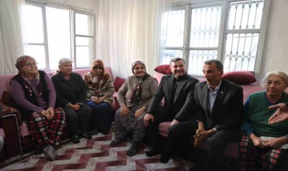 Başkan Kocaispir gönüllere dokunuyor