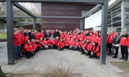 Başkan Kurt arama kurtarma ekipleriyle bir araya geldi