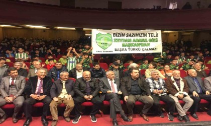 Büyükşehirden 800 okula spor malzemesi yardımı