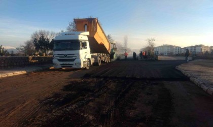 Büyükşehirden Tomarzada 15 milyon TLlik “sıcak asfalt” çalışması