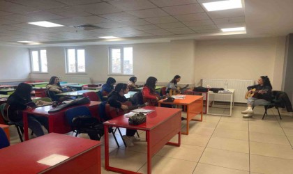 Büyükşehirin projesi gençliğe değer katıyor