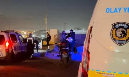 Caddede karşılaştığı eski eşi ve engellemeye çalışan arkadaşını pompalı ile vurdu: 2 yaralı