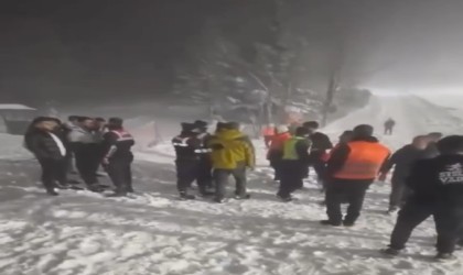 Canını tehlikeye sokmasın diye uyardılar, müşteri tarafından defalarca bıçaklandılar