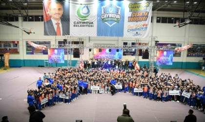 Çayırovalı sporculardan 561 madalya ve 50 kupa başarısı