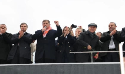 CHP’nin İzmir adayı Tugay: Gençlerimizi artık bu şehirde yaşamak isteyecek