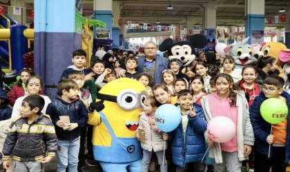 Çocuk Şenliği ile doyasıya eğlendiler