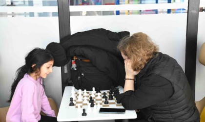 Çocuklardan Başkan Büyükkılıça “kütüphane” teşekkürü