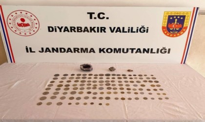 Diyarbakırda 130 adet tarihi obje ele geçirildi